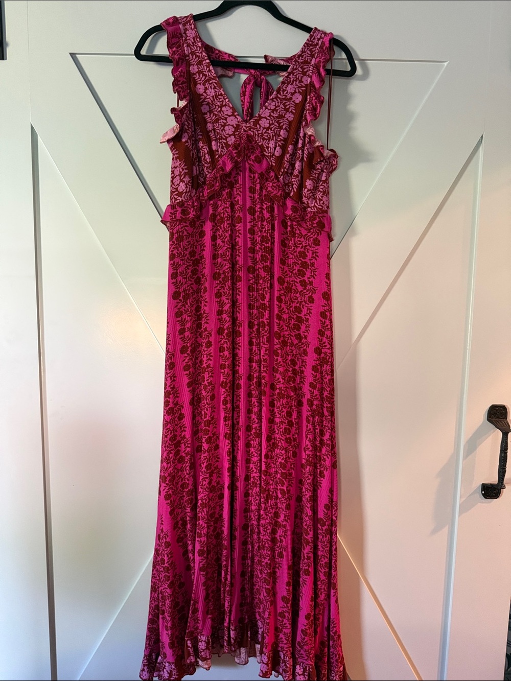 Sleeveless Pink Floral Maxi Dress
